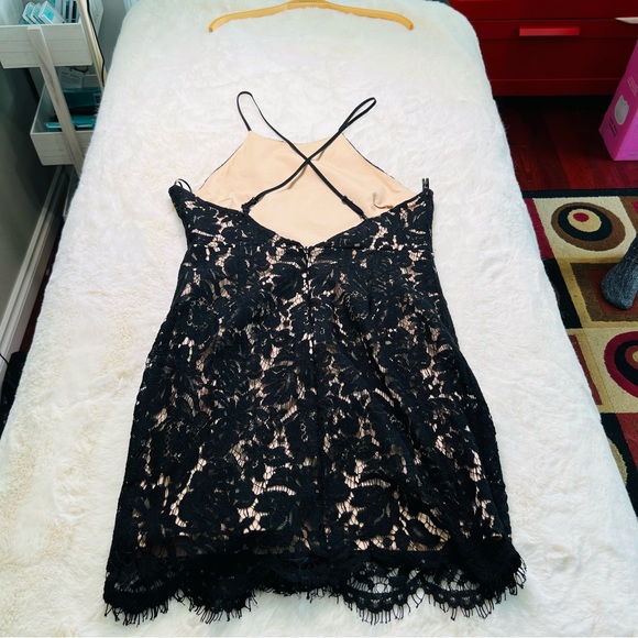 Astr black floral lace formal/party dress - Picture 3 of 5